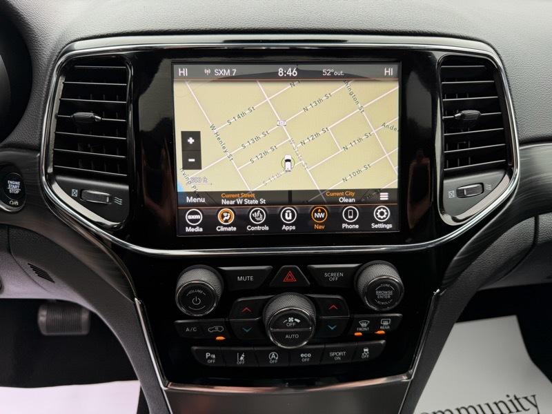 Jeep Grand Cherokee Altitude 4D SUV 4WD 2020