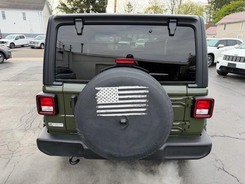 Jeep Wrangler Sport 2023
