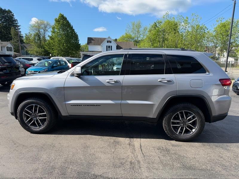 Jeep Grand Cherokee Laredo 4WD 2020