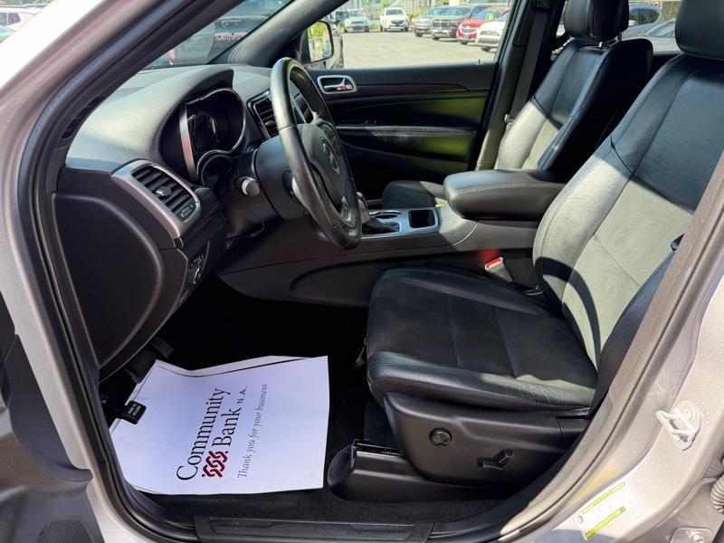 Jeep Grand Cherokee Laredo 4WD 2020
