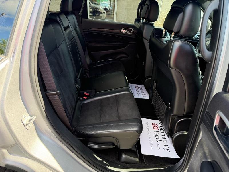 Jeep Grand Cherokee Laredo 4WD 2020
