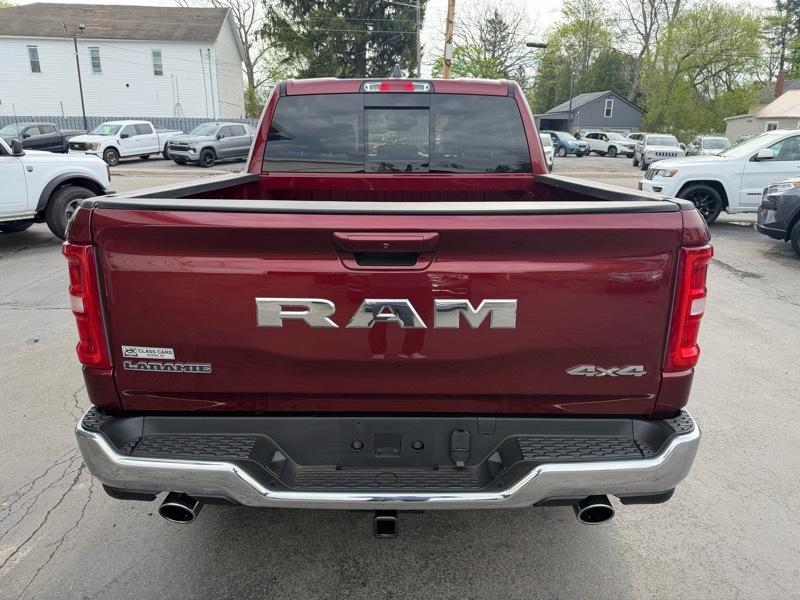 RAM 1500 Laramie Crew Cab SWB 4WD 2025
