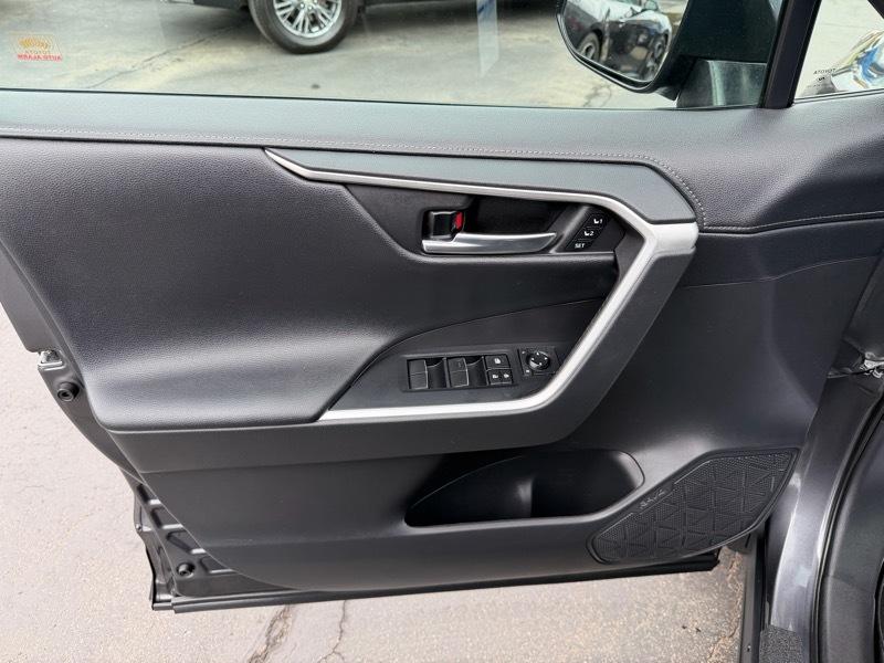 Toyota RAV4 Limited AWD 2020