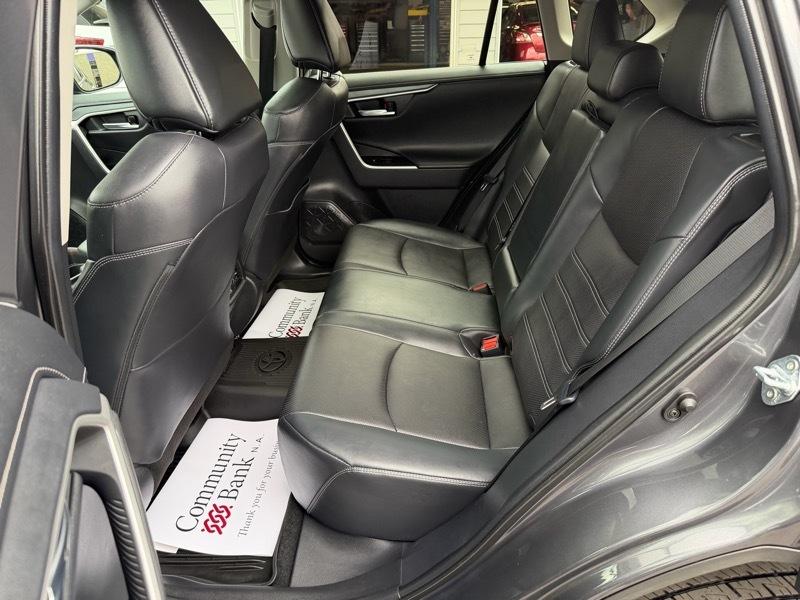 Toyota RAV4 Limited AWD 2020