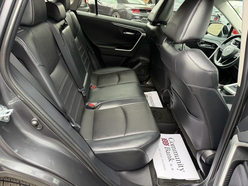 Toyota RAV4 Limited AWD 2020