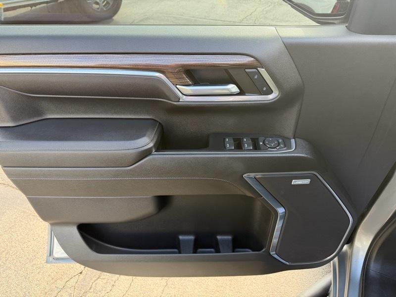 Chevrolet Silverado 1500 RST Crew Cab 4WD 2023