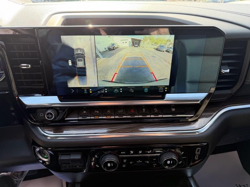 Chevrolet Silverado 1500 RST Crew Cab 4WD 2023