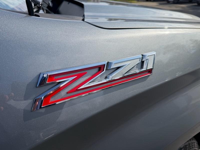 Chevrolet Silverado 1500 RST Crew Cab 4WD 2023