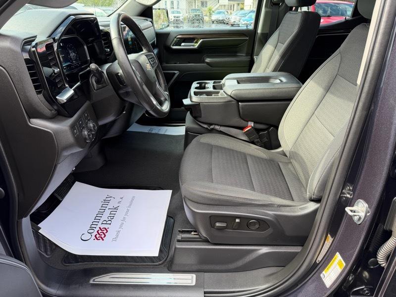 Chevrolet Silverado 1500 LT-L Double Cab 4WD 2022