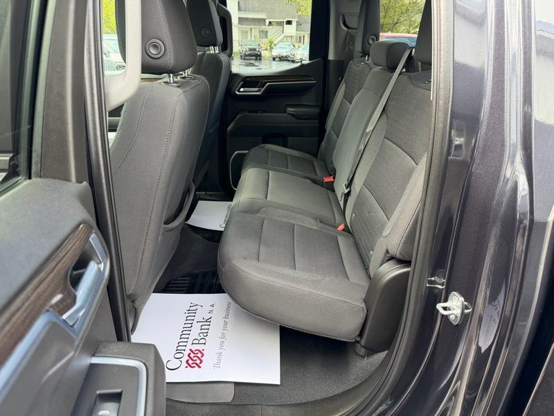 Chevrolet Silverado 1500 LT-L Double Cab 4WD 2022