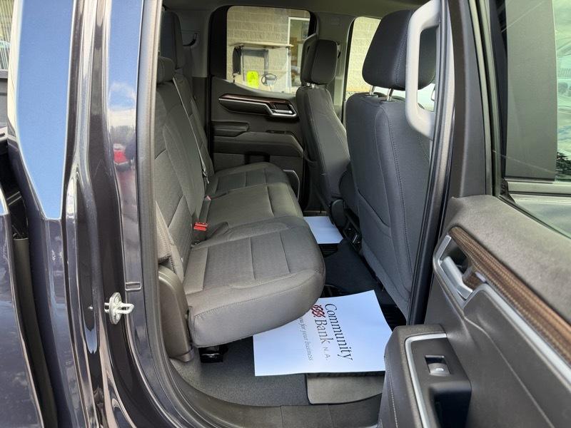Chevrolet Silverado 1500 LT-L Double Cab 4WD 2022