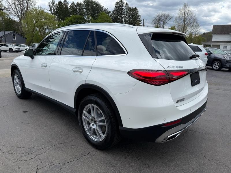 Mercedes-Benz GLC-Class GLC300 4MATIC 2023