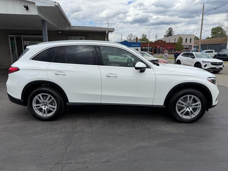 Mercedes-Benz GLC-Class GLC300 4MATIC 2023