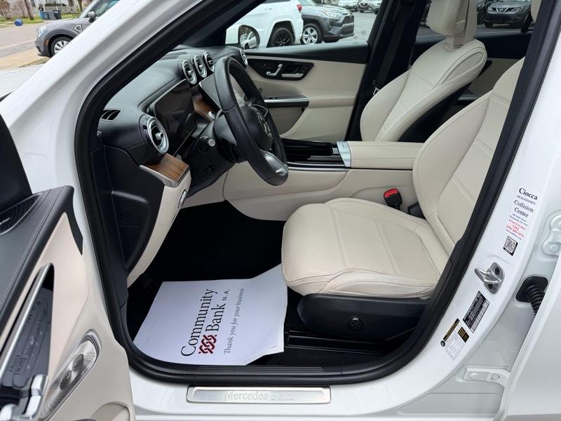 Mercedes-Benz GLC-Class GLC300 4MATIC 2023