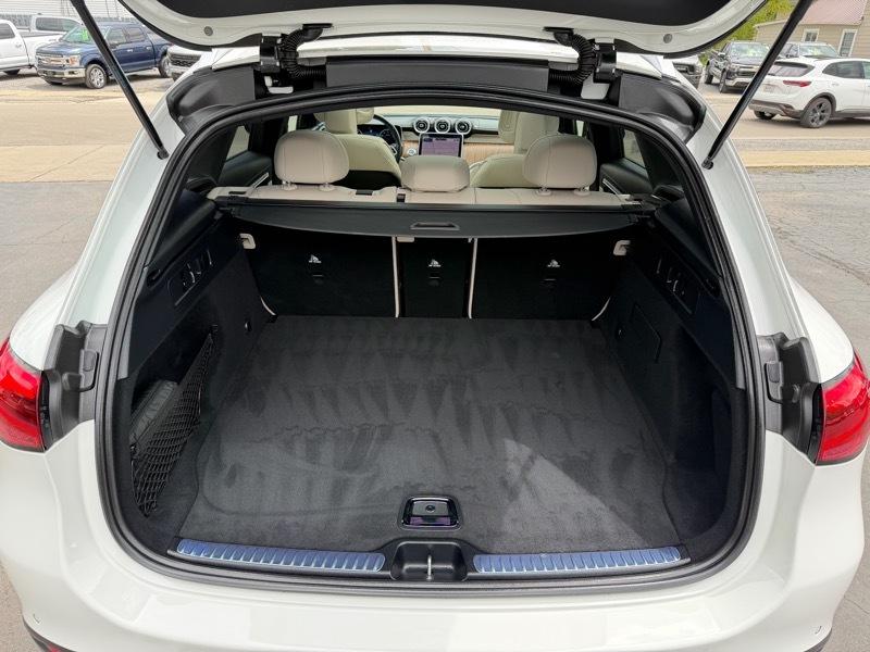 Mercedes-Benz GLC-Class GLC300 4MATIC 2023