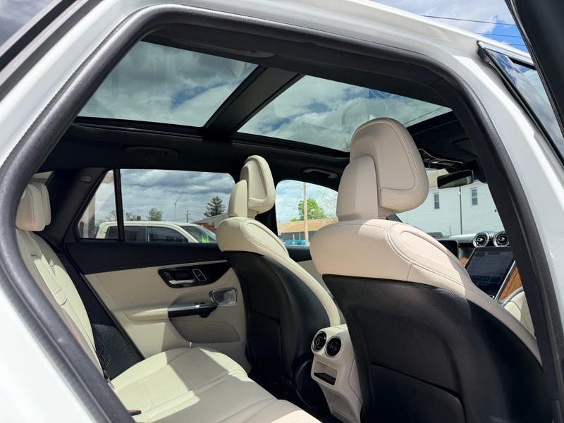 Mercedes-Benz GLC-Class GLC300 4MATIC 2023