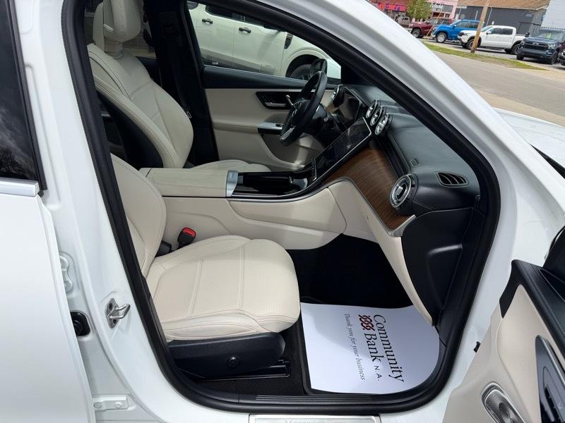 Mercedes-Benz GLC-Class GLC300 4MATIC 2023
