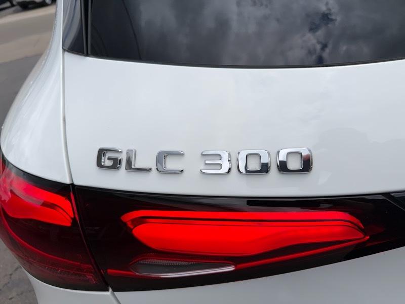 Mercedes-Benz GLC-Class GLC300 4MATIC 2023