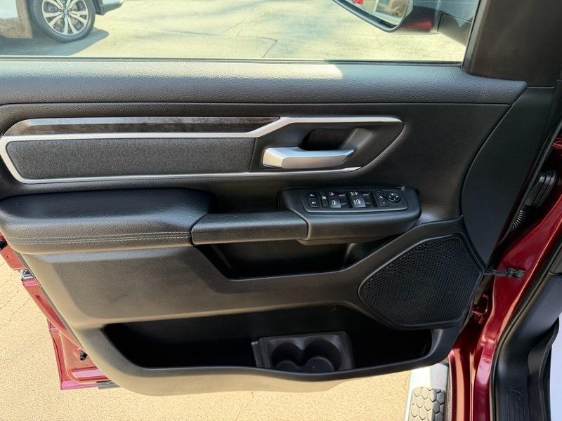 RAM 1500 Big Horn Quad Cab 4WD 2020