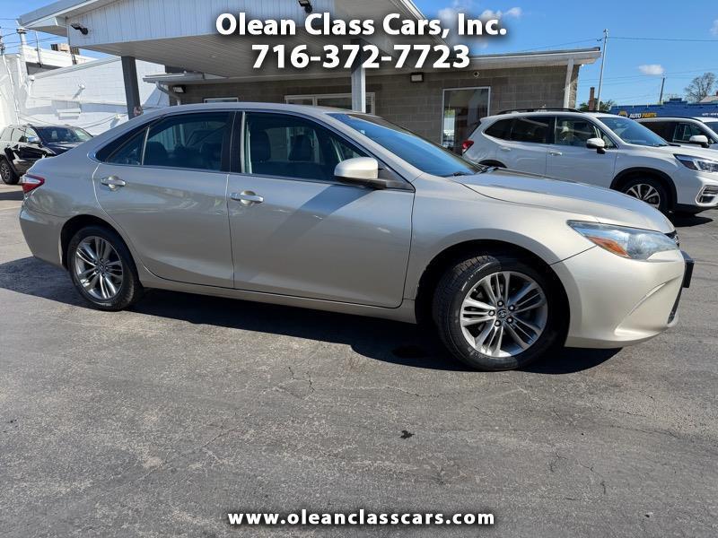 Toyota Camry SE 2017