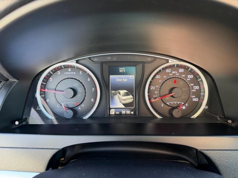 Toyota Camry SE 2017