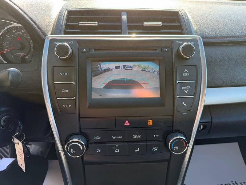 Toyota Camry SE 2017