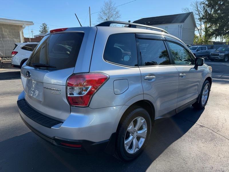 Subaru Forester 2.5i Premium PZEV CVT 2015