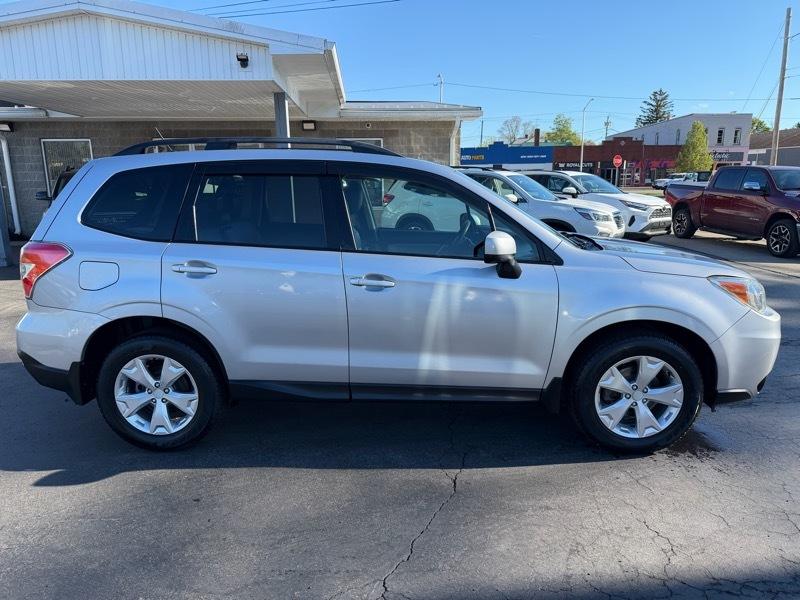 Subaru Forester 2.5i Premium PZEV CVT 2015