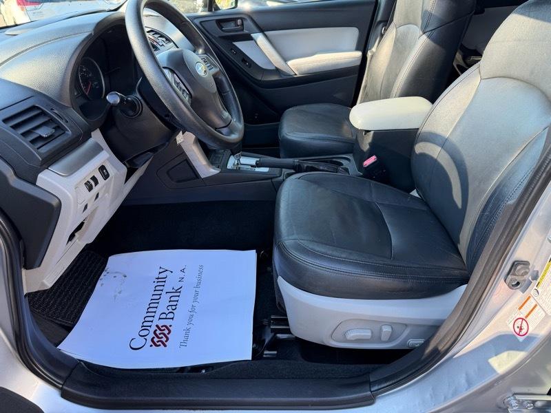Subaru Forester 2.5i Premium PZEV CVT 2015