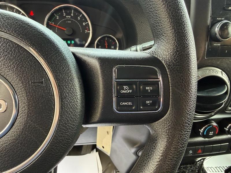 Jeep Wrangler Sport 4WD 2015
