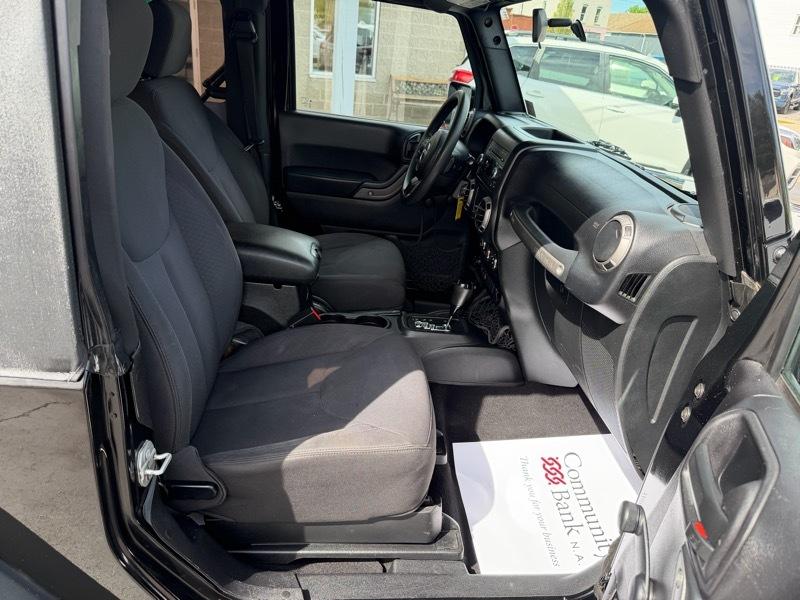 Jeep Wrangler Sport 4WD 2015