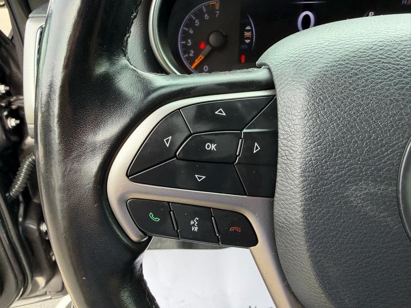 Jeep Grand Cherokee Laredo 4WD 2020