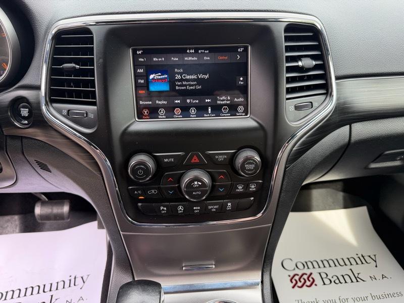 Jeep Grand Cherokee Laredo 4WD 2020