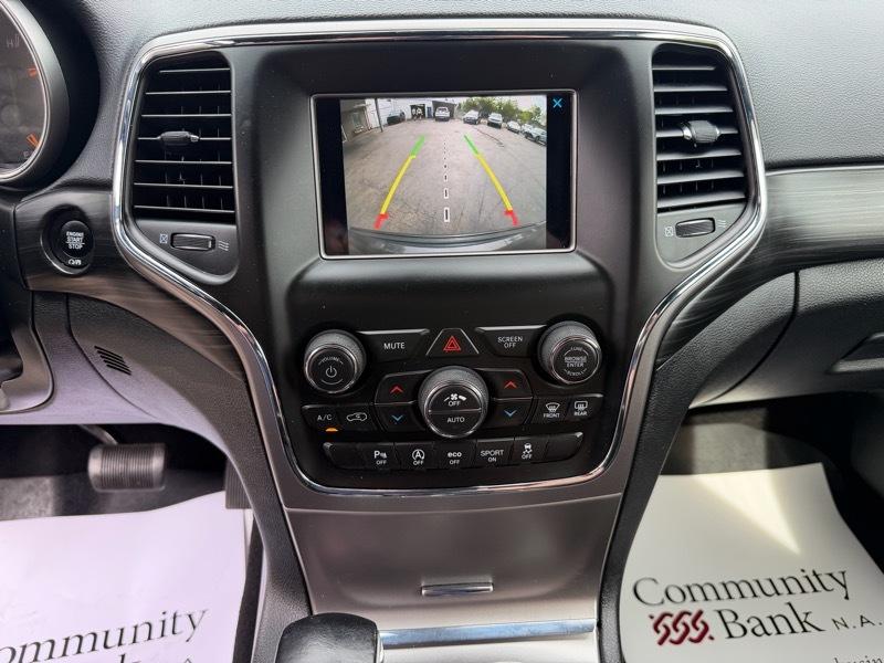 Jeep Grand Cherokee Laredo 4WD 2020