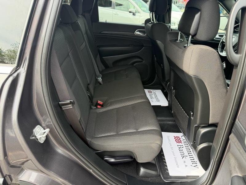 Jeep Grand Cherokee Laredo 4WD 2020