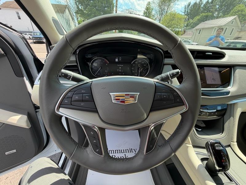 Cadillac XT5 Premium Luxury AWD 2024