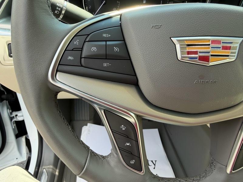 Cadillac XT5 Premium Luxury AWD 2024