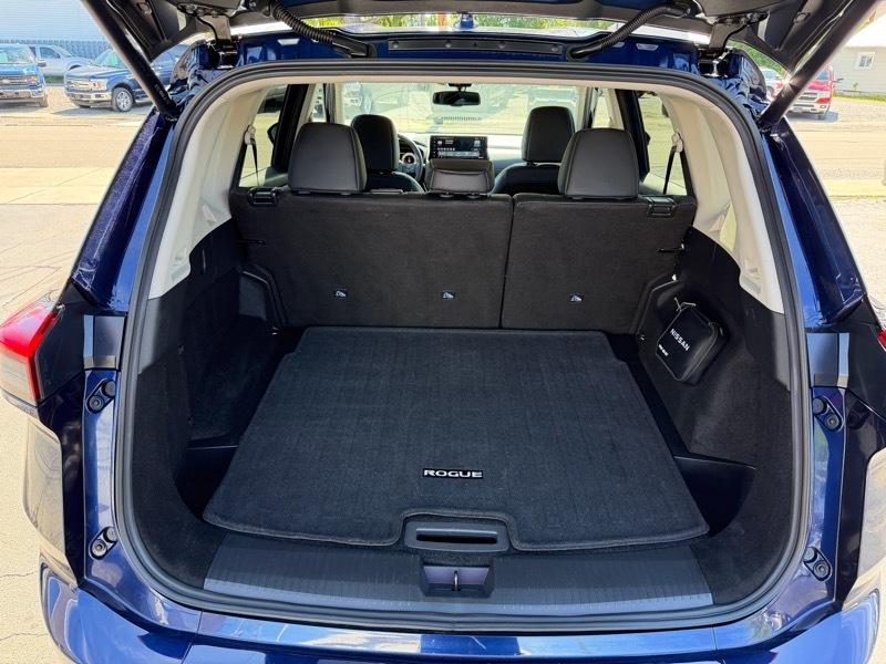 Nissan Rogue SL AWD 2026