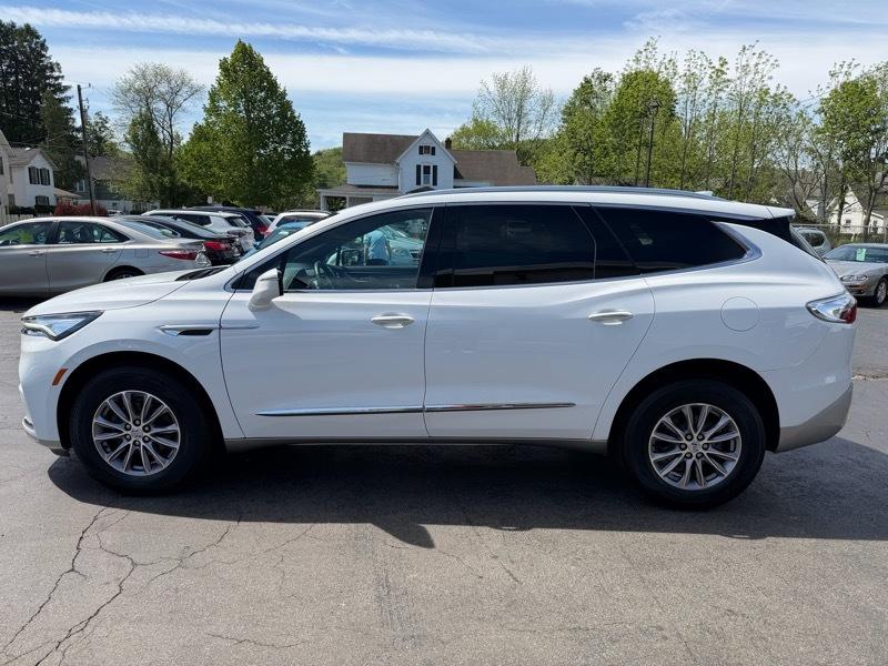 Buick Enclave Essence AWD 2024