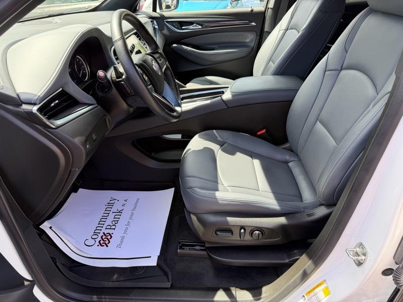 Buick Enclave Essence AWD 2024