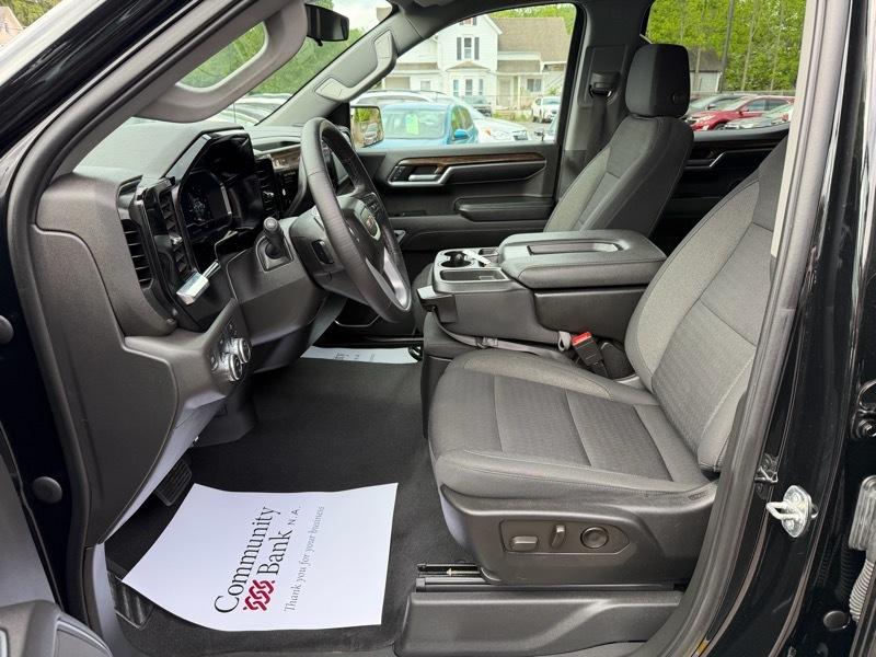 GMC Sierra 1500 Elevation L Crew Cab 4WD 2022