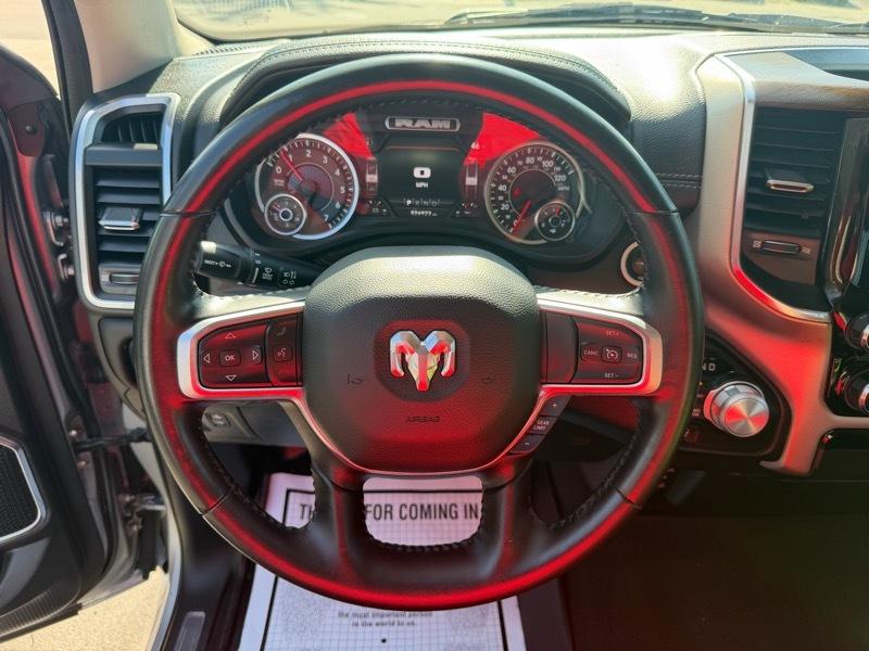 RAM 1500 Laramie Crew Cab SWB 4WD 2022