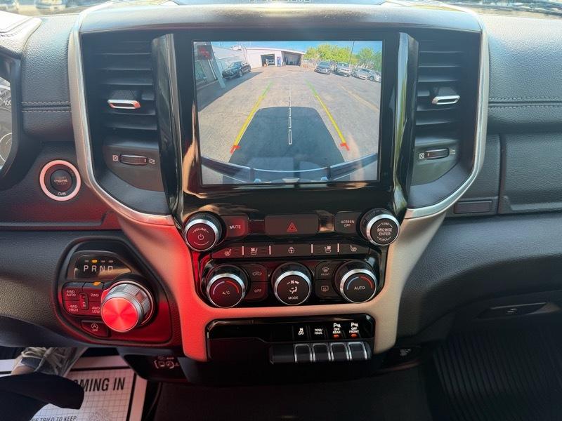 RAM 1500 Laramie Crew Cab SWB 4WD 2022