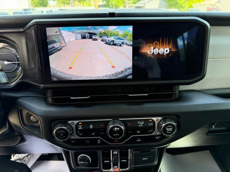 Jeep Wrangler 4xe Sport S 2024