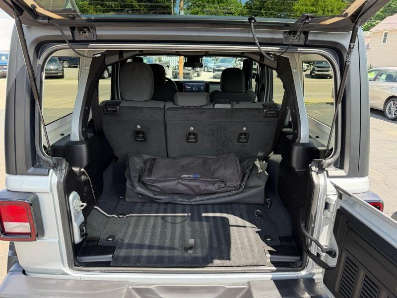 Jeep Wrangler 4xe Sport S 2024