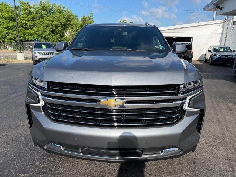 Chevrolet Suburban LT 4WD 2022