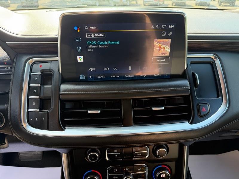 Chevrolet Suburban LT 4WD 2022