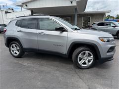 2023 Jeep Compass 