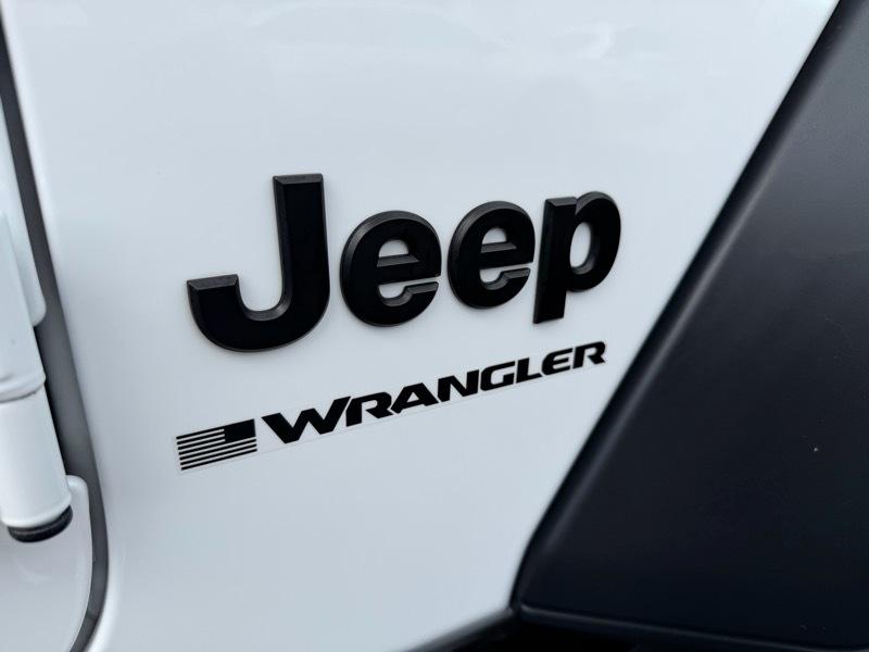 Jeep Wrangler Sport 2024