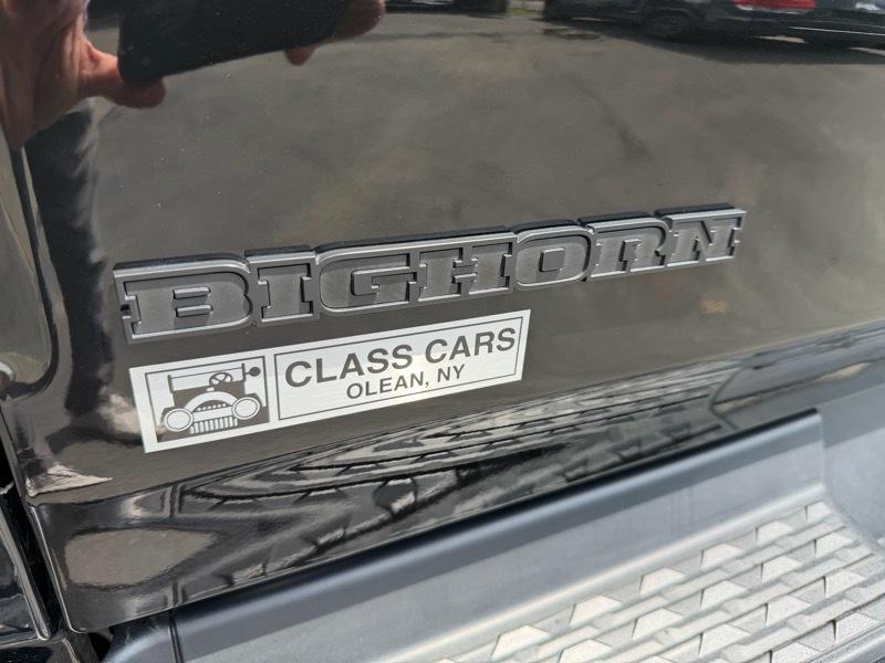 RAM 1500 Big Horn Crew Cab SWB 4WD 2023